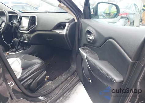 2018 Jeep Cherokee Latitude Plus 4X4 z USA, uszkodzony, nr VIN 1C4PJMLB5JD526005